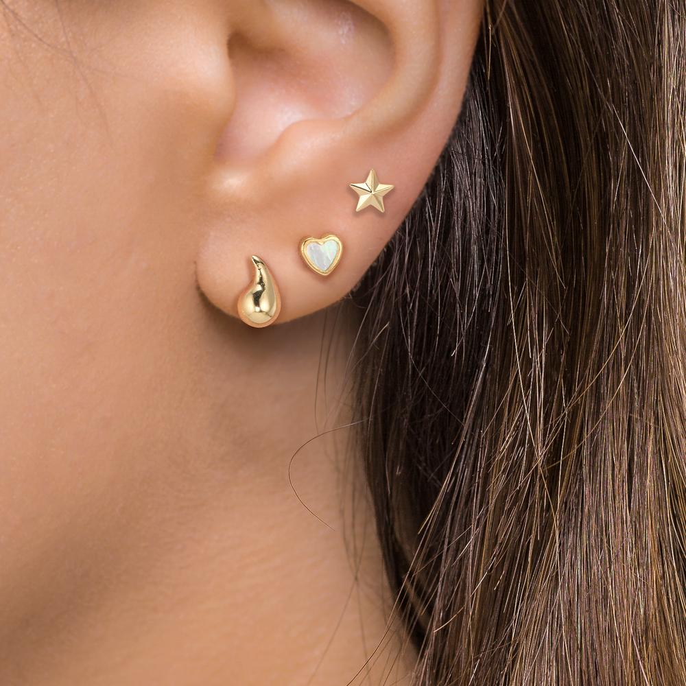 Stud earrings 9k Yellow Gold