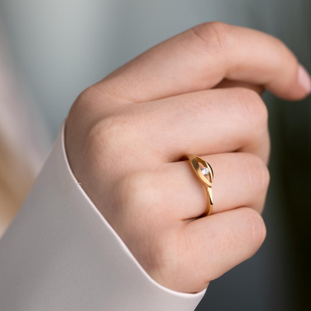 Anello Oro giallo 375/9K Zirconia